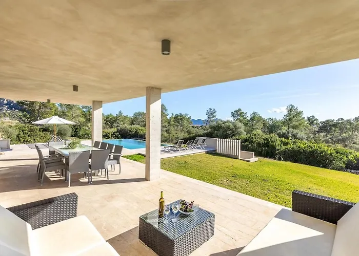 Unique Nestled Between Mountains Villa Port de Pollença